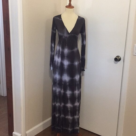 XS/S LOVE TANJANE Dress FF33 - Picture 1 of 5